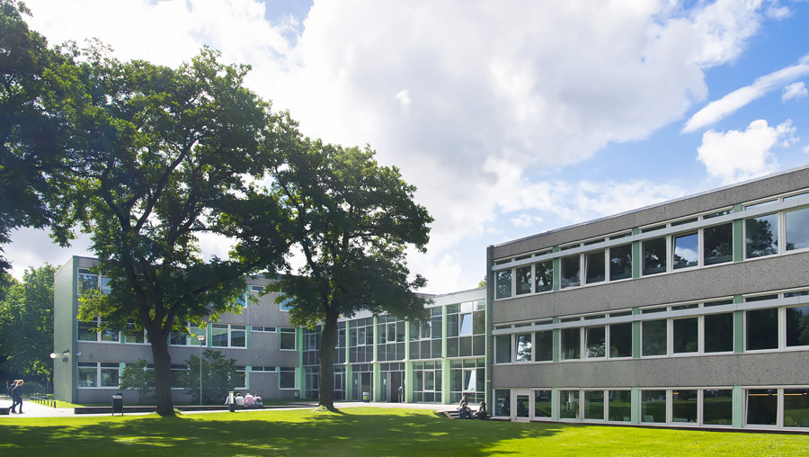De school - Comenius College